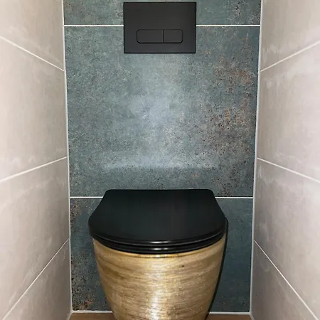 Elegante Dreizimmer-wohnung Апартаменты